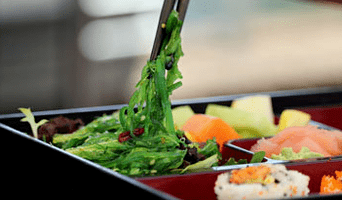 Salad dan sushi